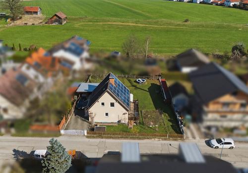 Eingebettet in eine gewachsene Wohnstruktur