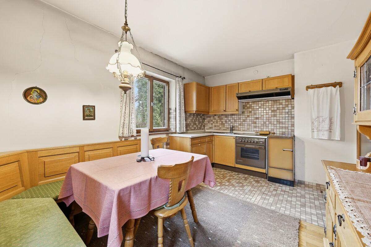 Der Wohn- und Essbereich im Altbau