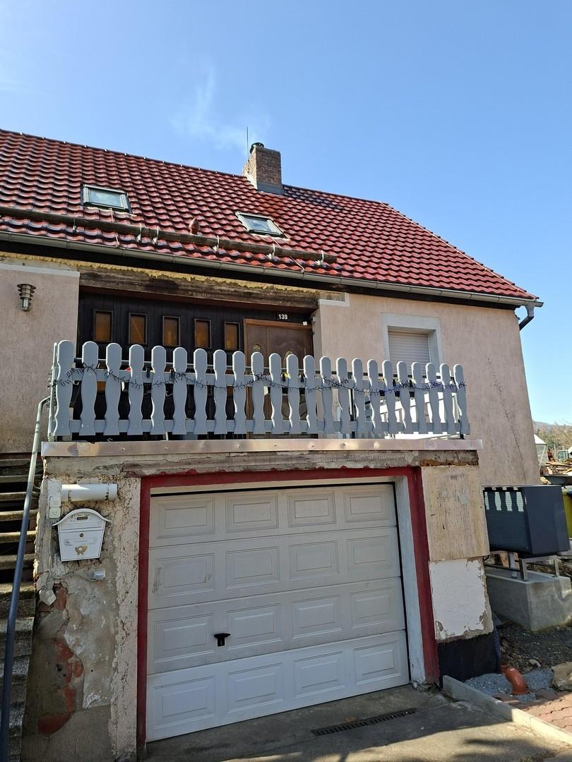 Vorderansicht Haus