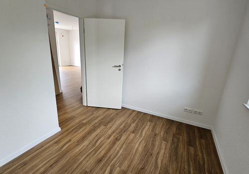 Arbeits-/Gästezimmer EG