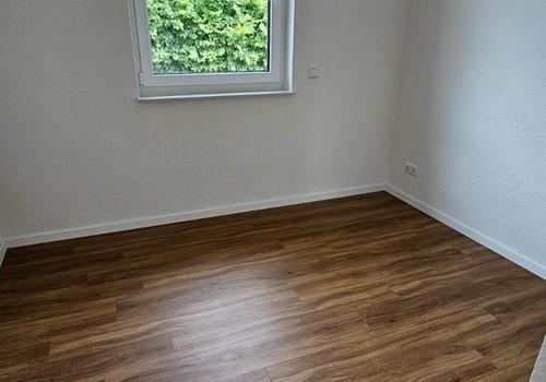 Arbeits-/Gästezimmer EG