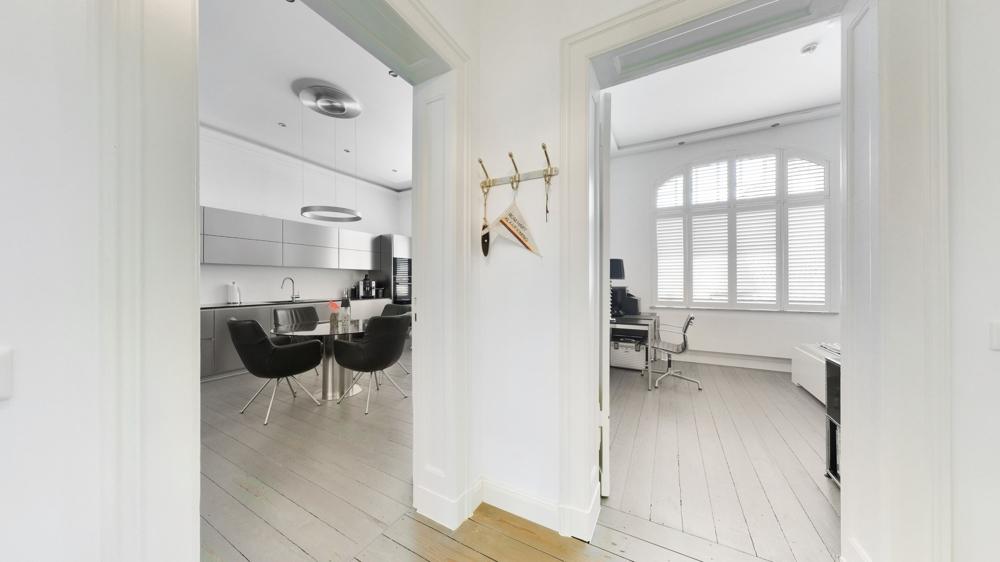 Sichtachse Küche/Essen + Büro