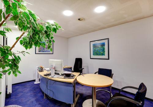 Büro 1