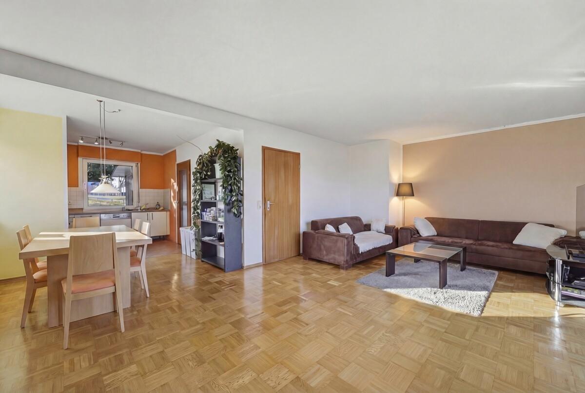 Ihr großes Wohnzimmer