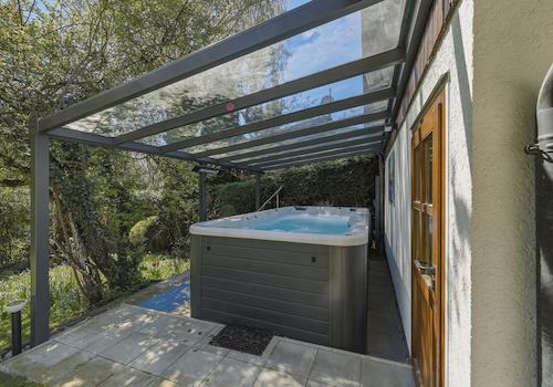 Swim-Spa im Garten