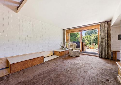 mit Blick zur Terrasse