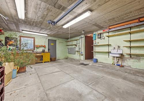 Geräumige Garage