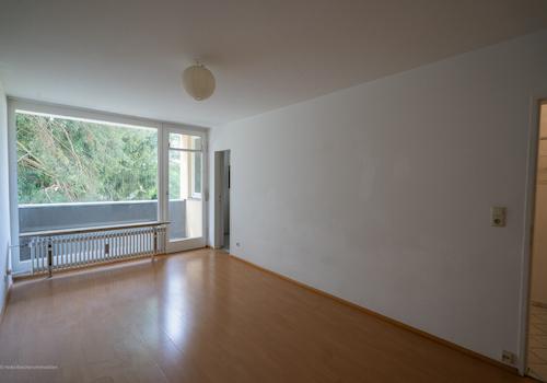 Wohn- und Schlafzimmer