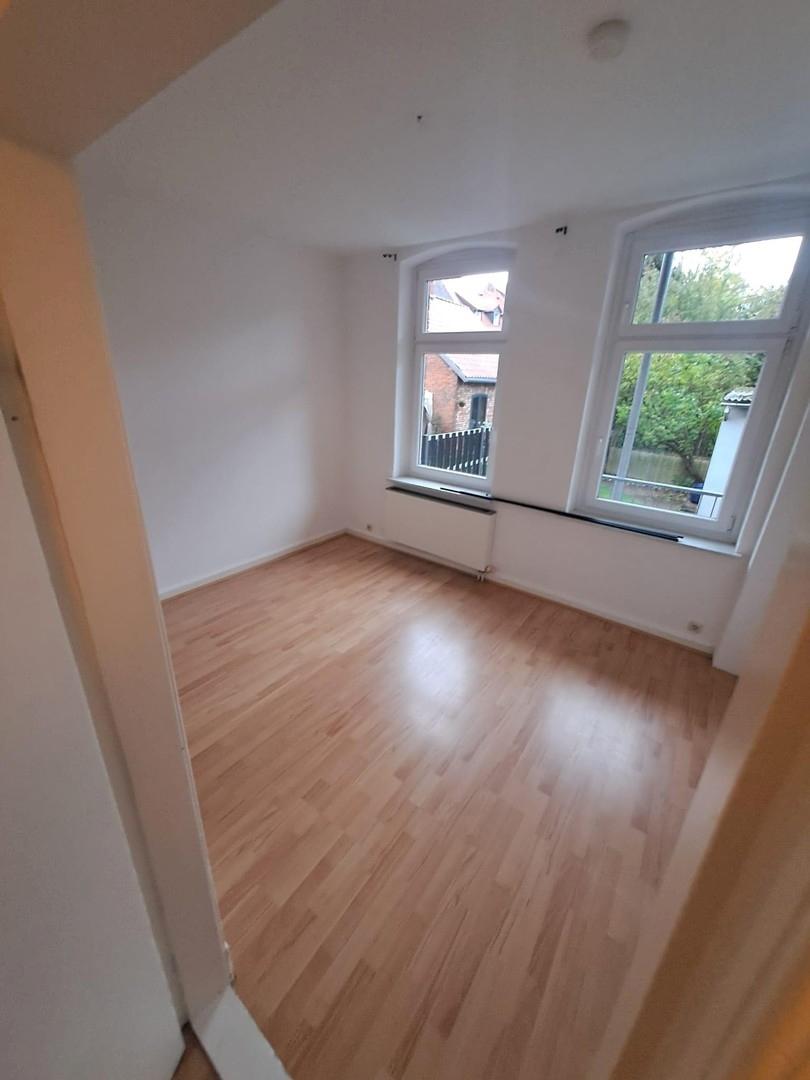 Wohnzimmer ohne Möbel