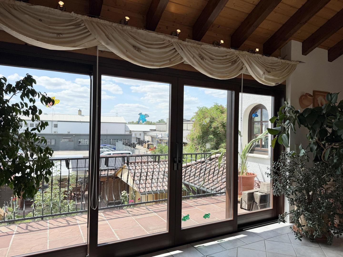 Wintergarten mit Balkon