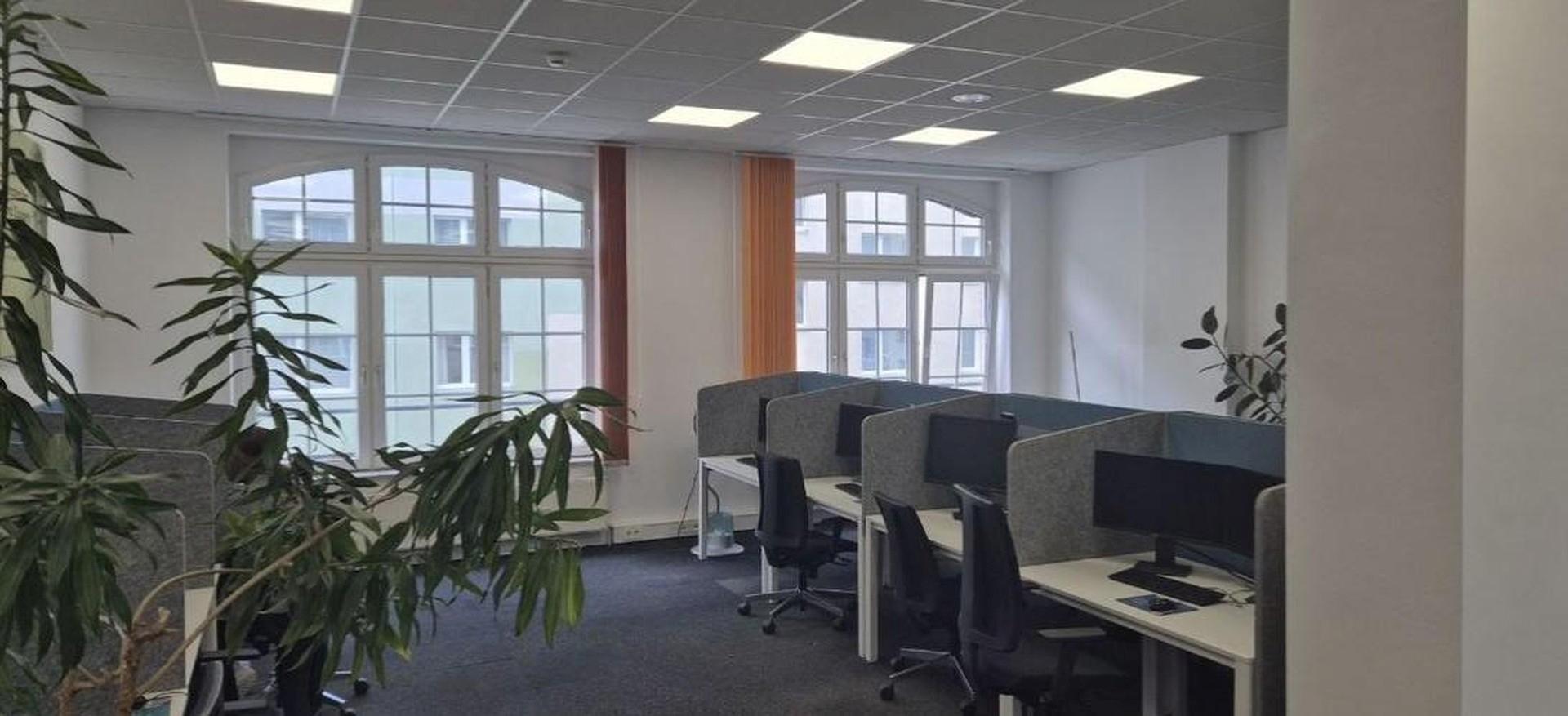 011 Büro