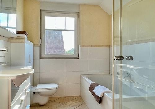 OG Badezimmer