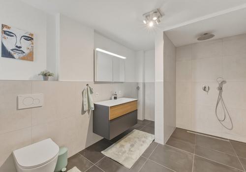 Bad Einliegerwohnung