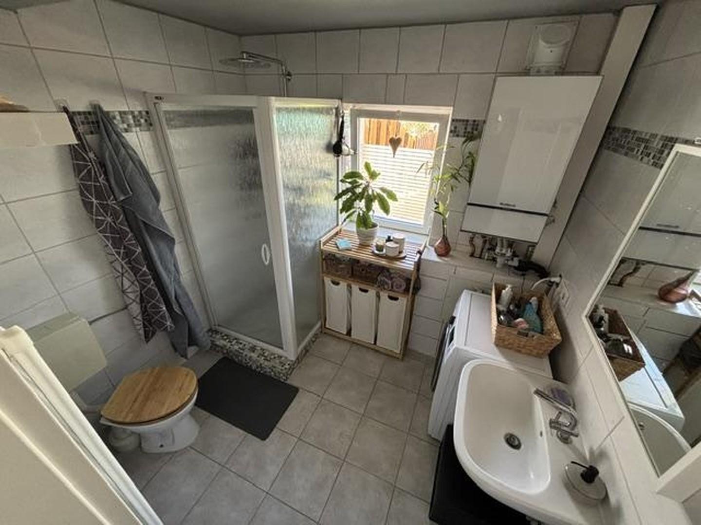 Bad mit Gastherme EG