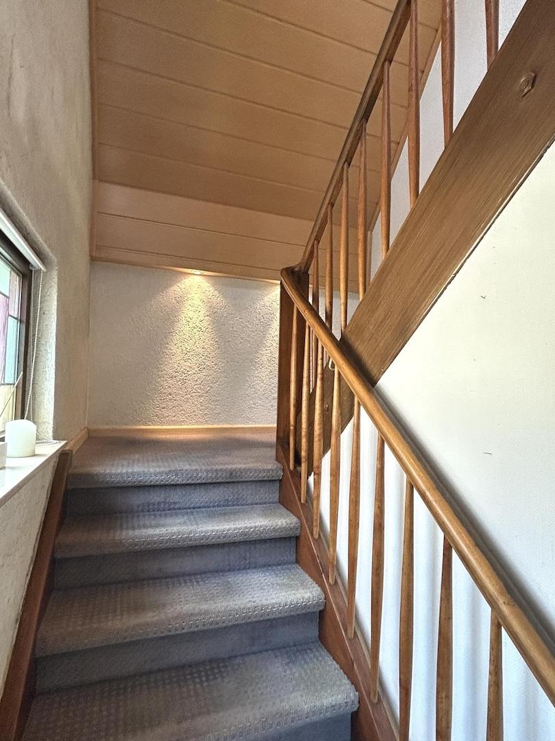 Treppe ins DG