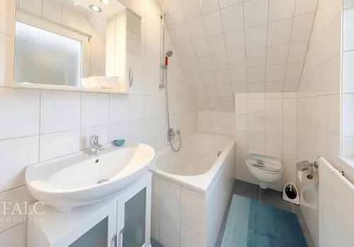 Badezimmer DG