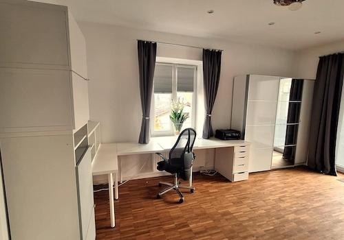 Arbeitszimmer