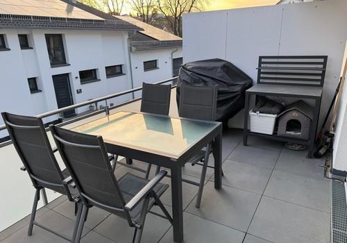 Balkon EG