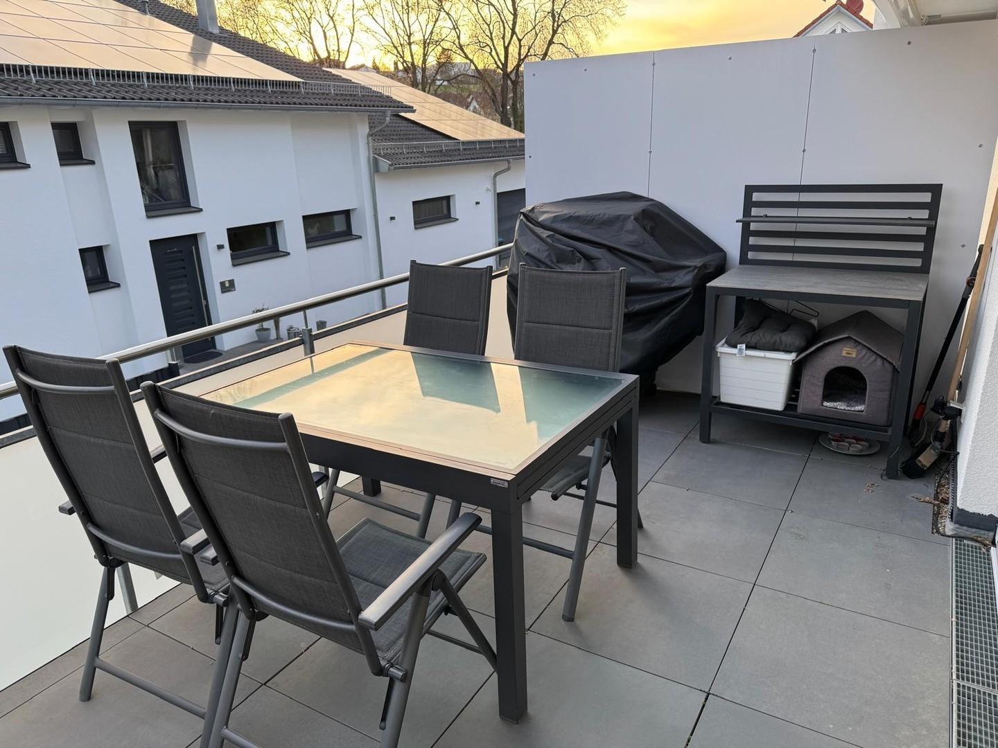 Balkon EG