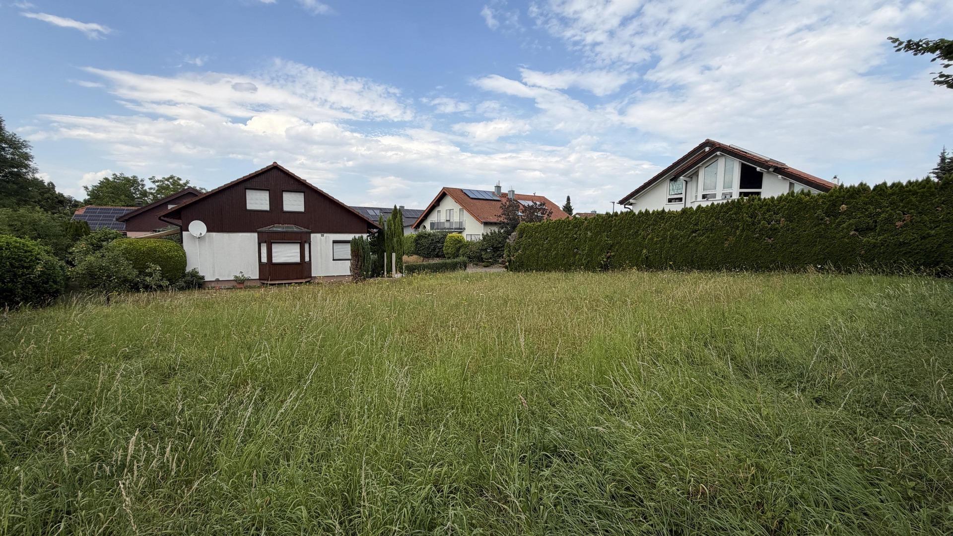 Schönes Grundstück