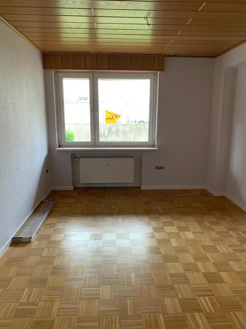 EG Kind/ Büro