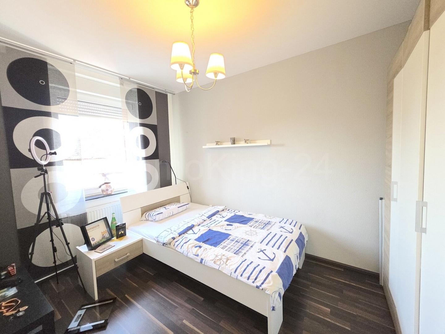 SCHLAFZIMMER 3