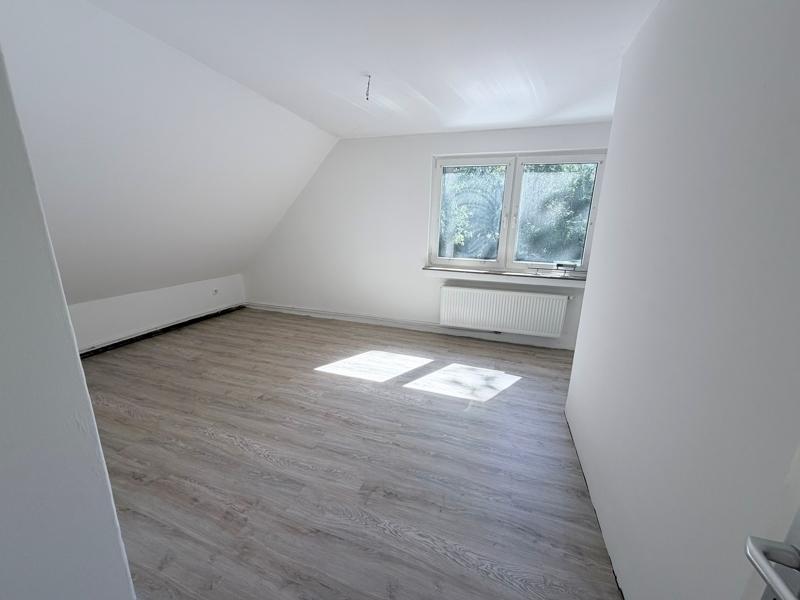 Zimmer 1 OG