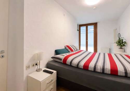 Schlafzimmer (1)