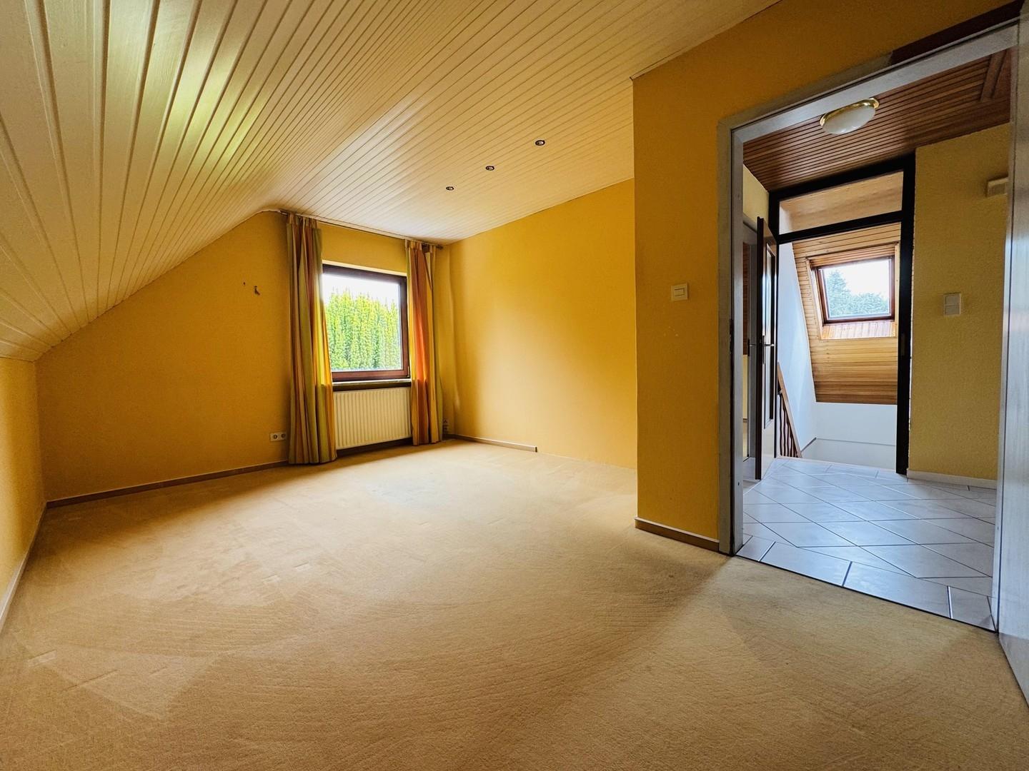 Zimmer 1 OG
