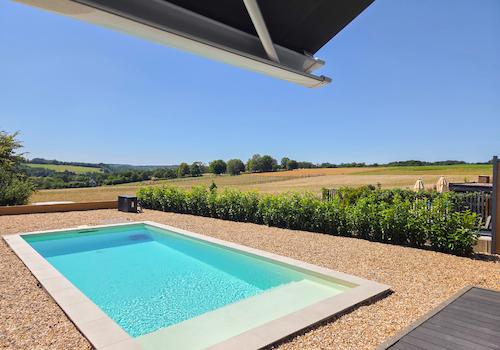 Pool mit Ausblick