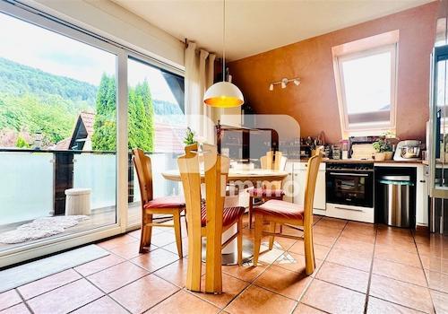 OG / DG Offener Küchenbereich / EBK /Zugang Balkon