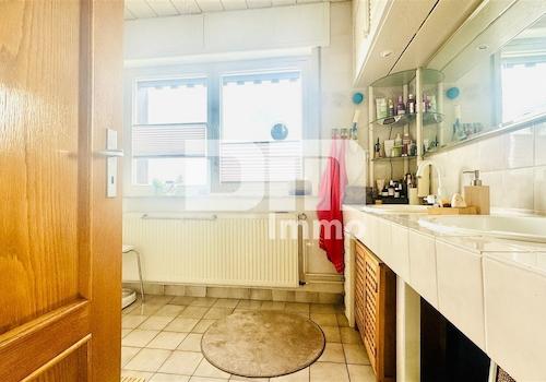 OG / DG Badezimmer / Dusche / Wanne
