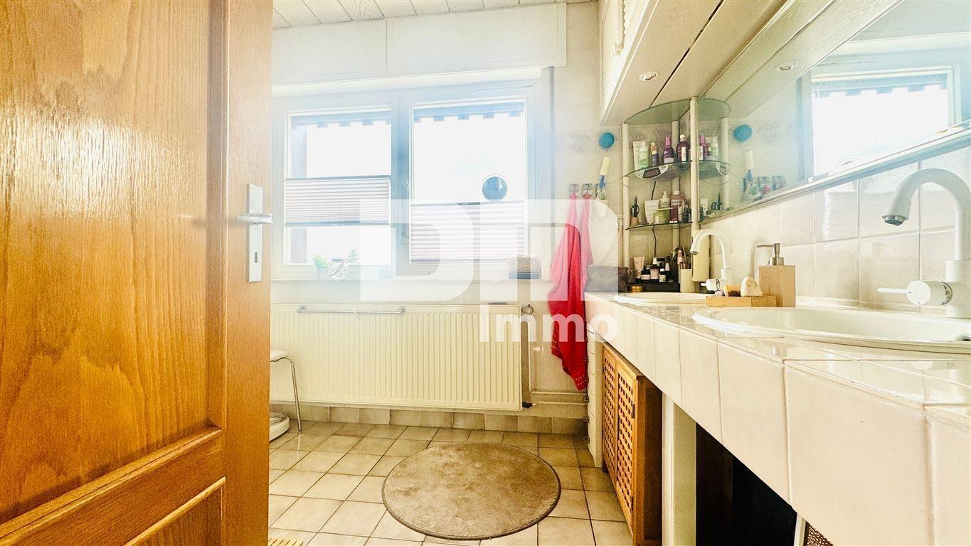 OG / DG Badezimmer / Dusche / Wanne