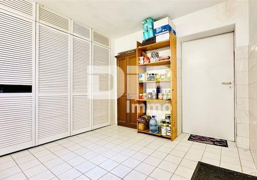 Souterrain Vorratsraum groß / Zugang Außenbereich