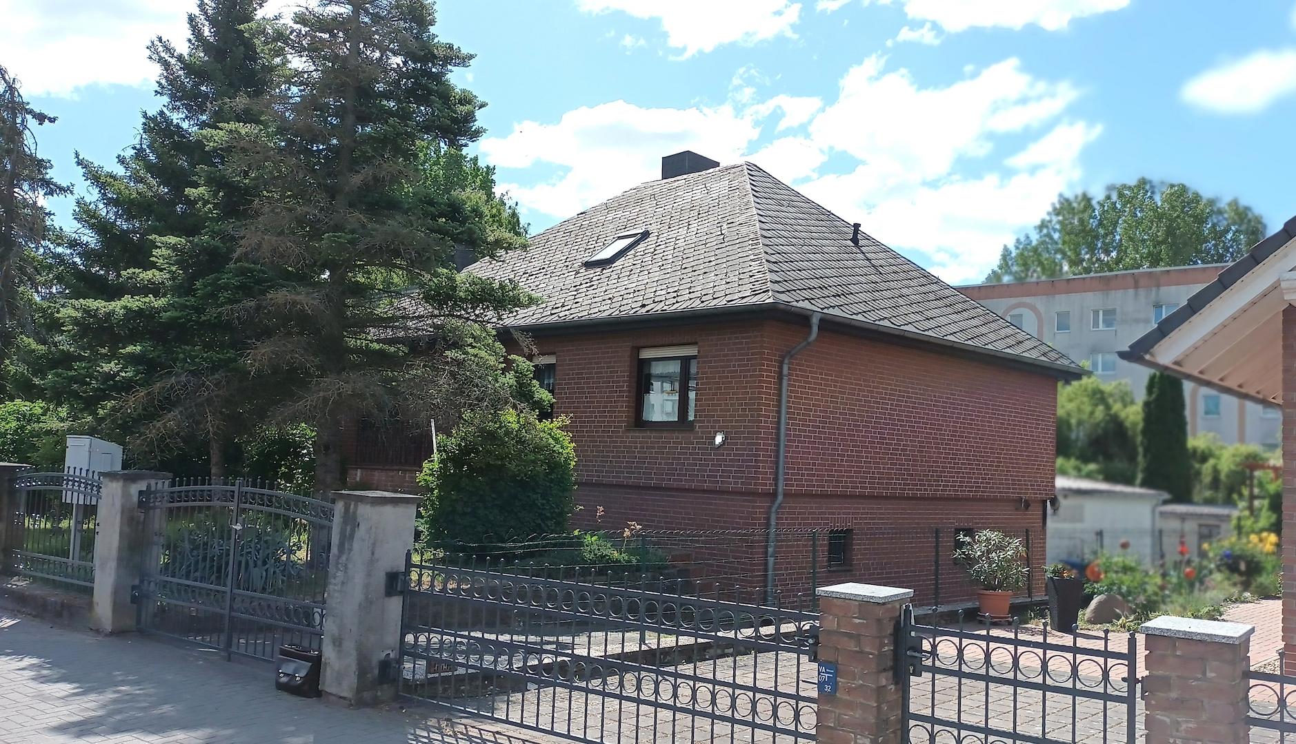 Straßenansicht