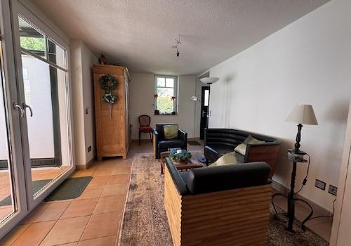 Wohn- und Esszimmer - Bild III