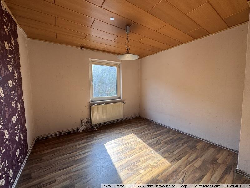 Kinderzimmer bzw Schlafzimmer im EG