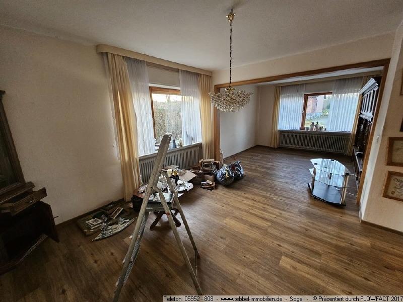 Wohn- und Esszimmer - Bild II