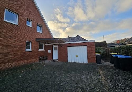 Hofauffahrt - Carport