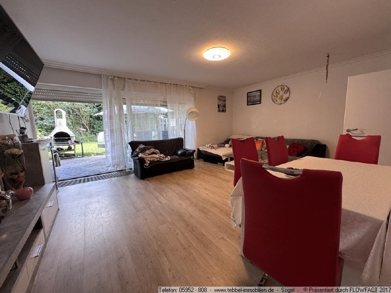 Wohn- und Esszimmer - Bild II