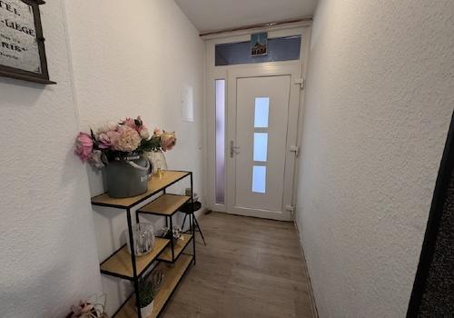 Flur - Bild II