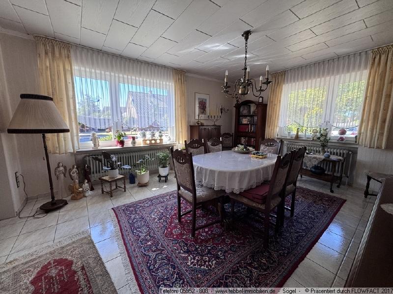 Wohn- und Esszimmer - Bild I