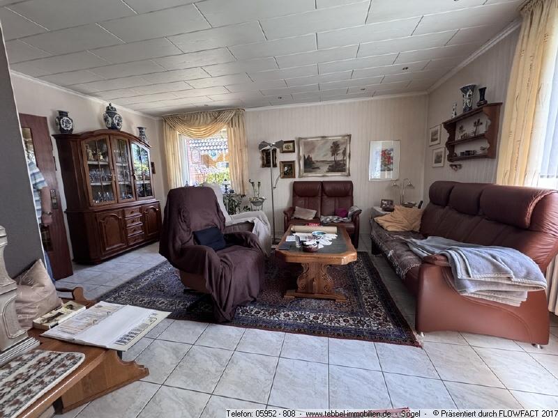 Wohn- und Esszimmer - Bild II