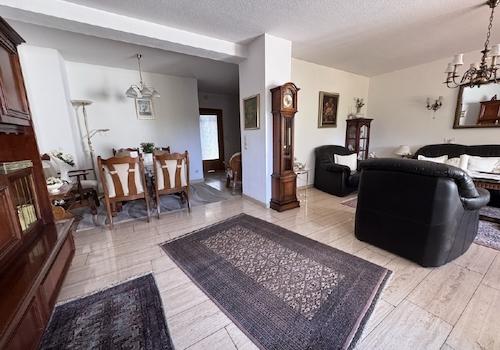 Wohn- und Esszimmer - Bild I