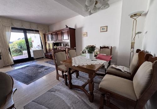 Wohn- und Esszimmer - Bild IV