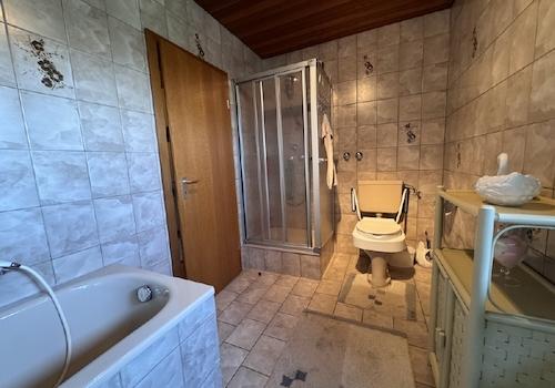 Badezimmer - Bild III