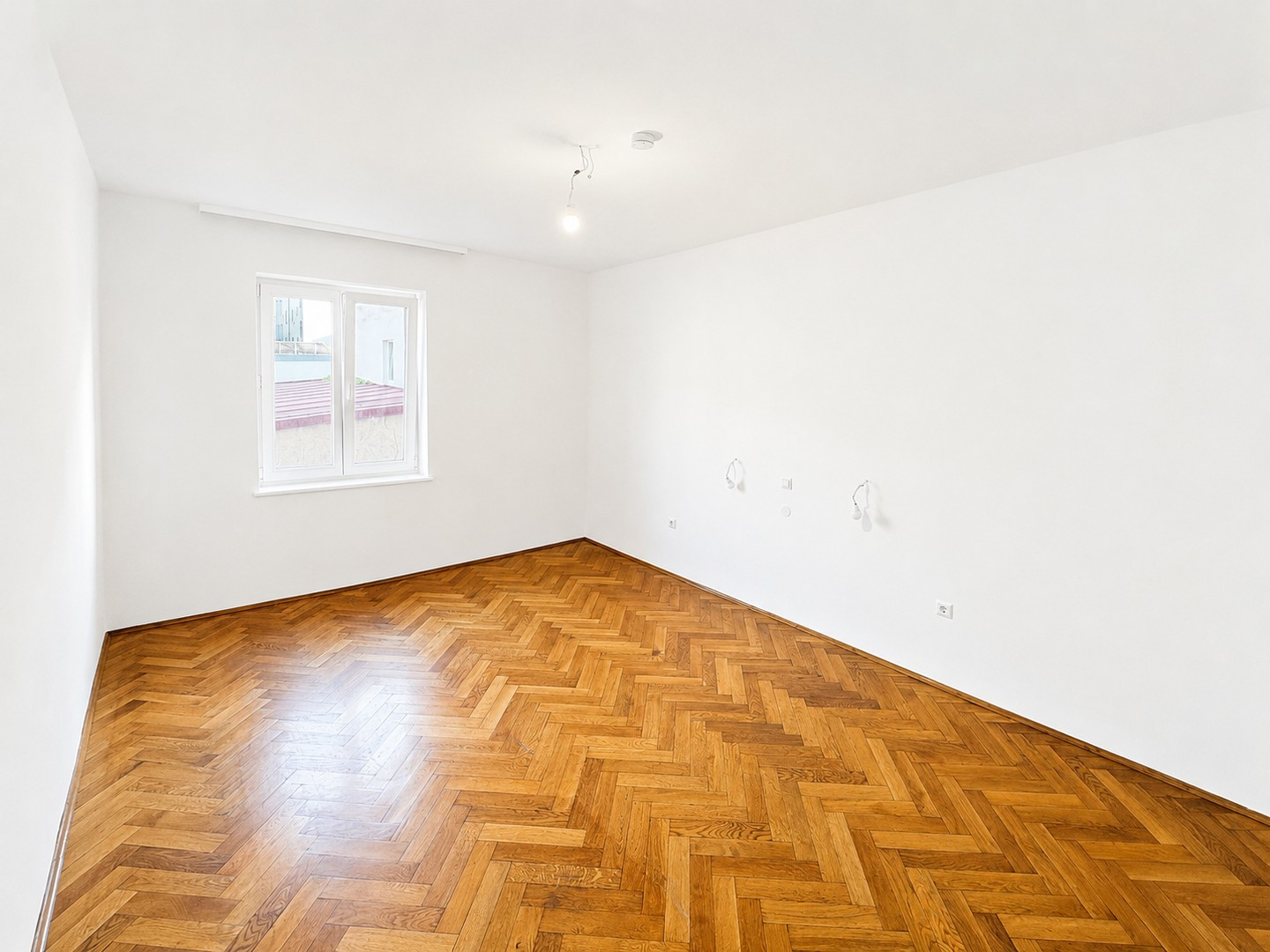 Schlafzimmer 4