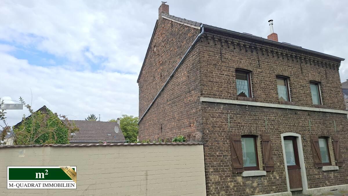 Vorderansicht Einfamilienhaus