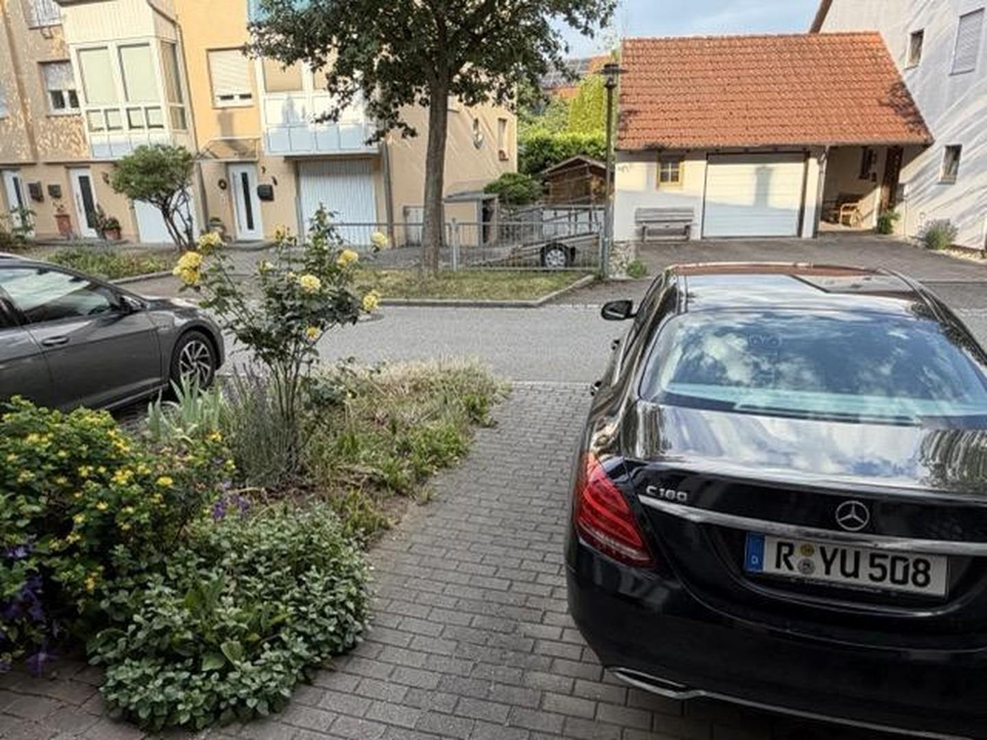 2d_Stellplatz Vorgarten