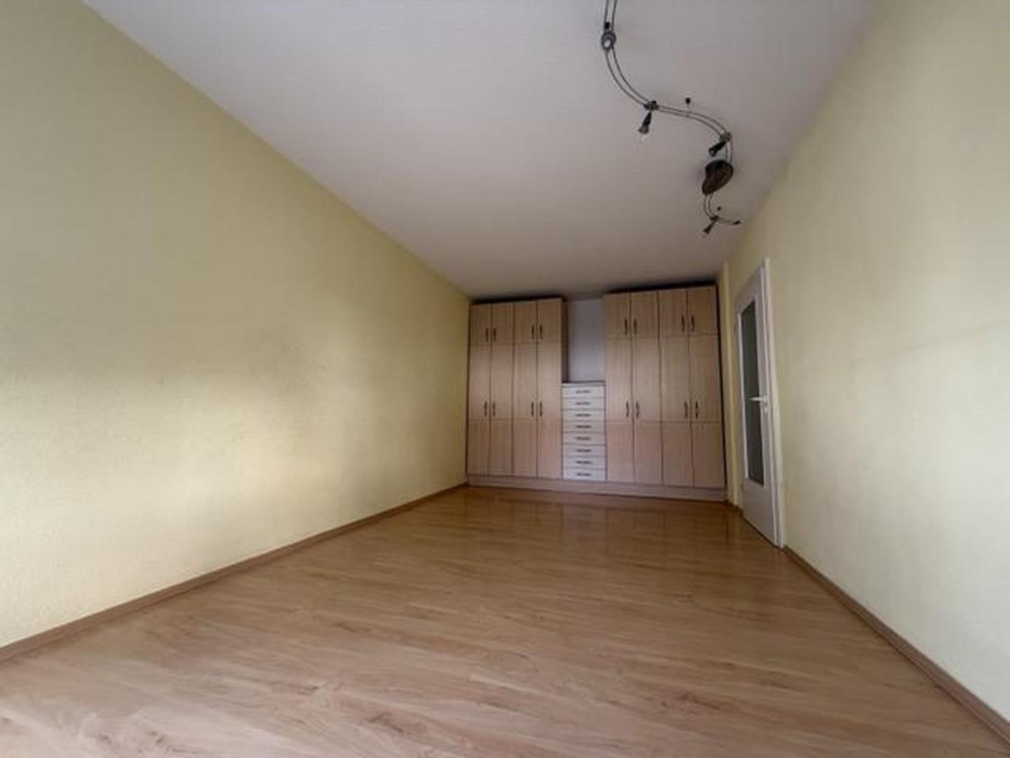 4c_Wohnzimmer Einbauschrank